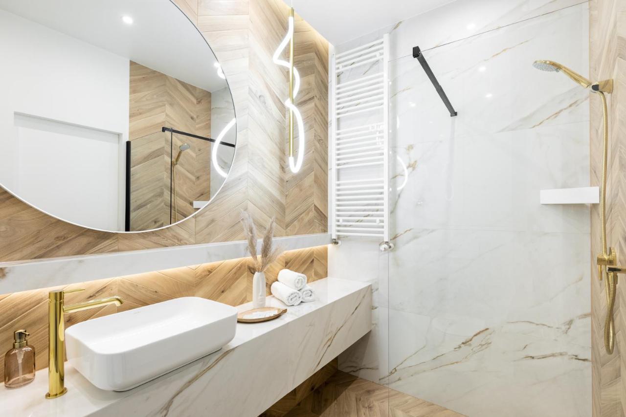 #2 Olive Apartment City Center Free Garage Краків Екстер'єр фото