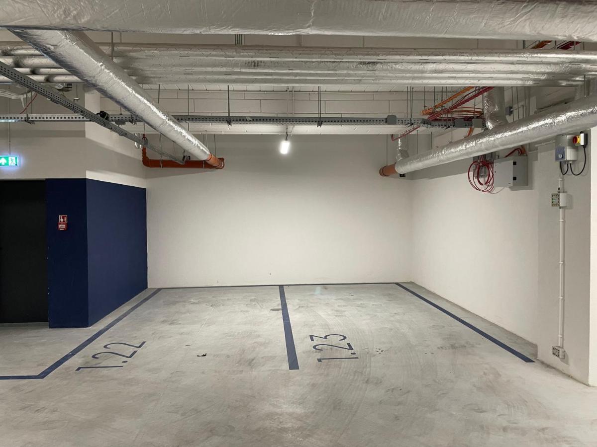 #2 Olive Apartment City Center Free Garage Краків Екстер'єр фото