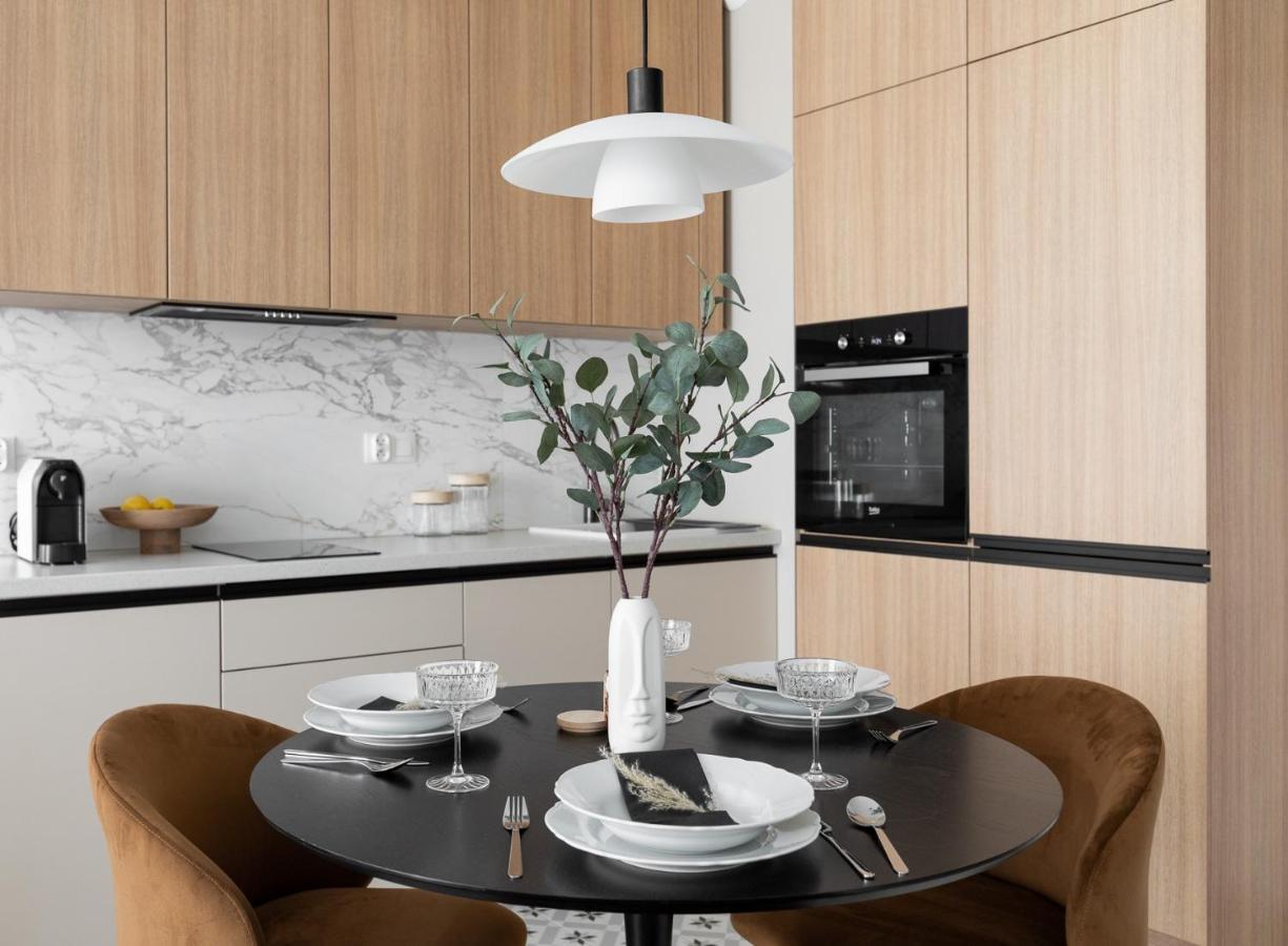 #2 Olive Apartment City Center Free Garage Краків Екстер'єр фото